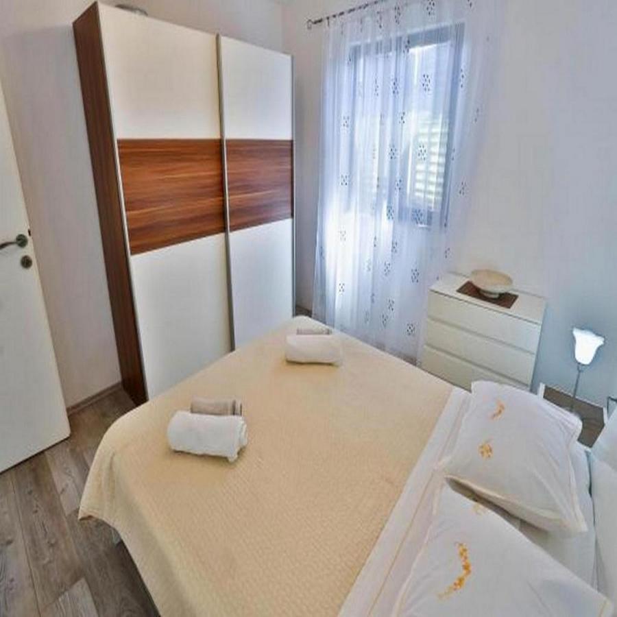 Apartments Lenka Sutivan Quarto foto
